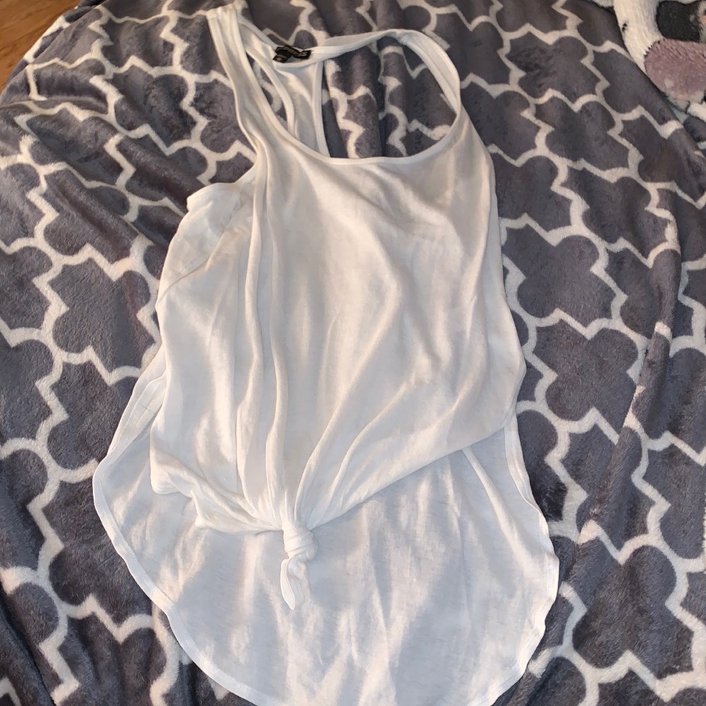 Express tie know front tank top